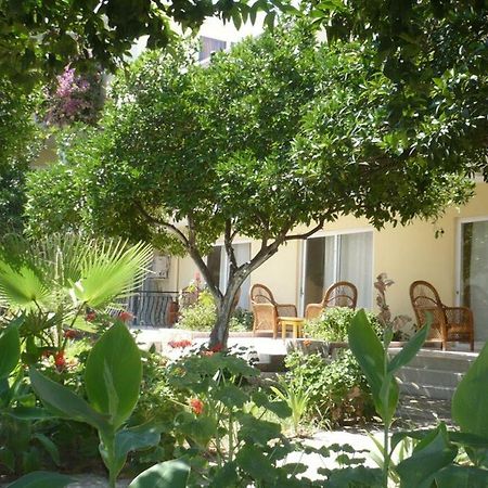 Endam Garden Hotel Белдиби Екстериор снимка